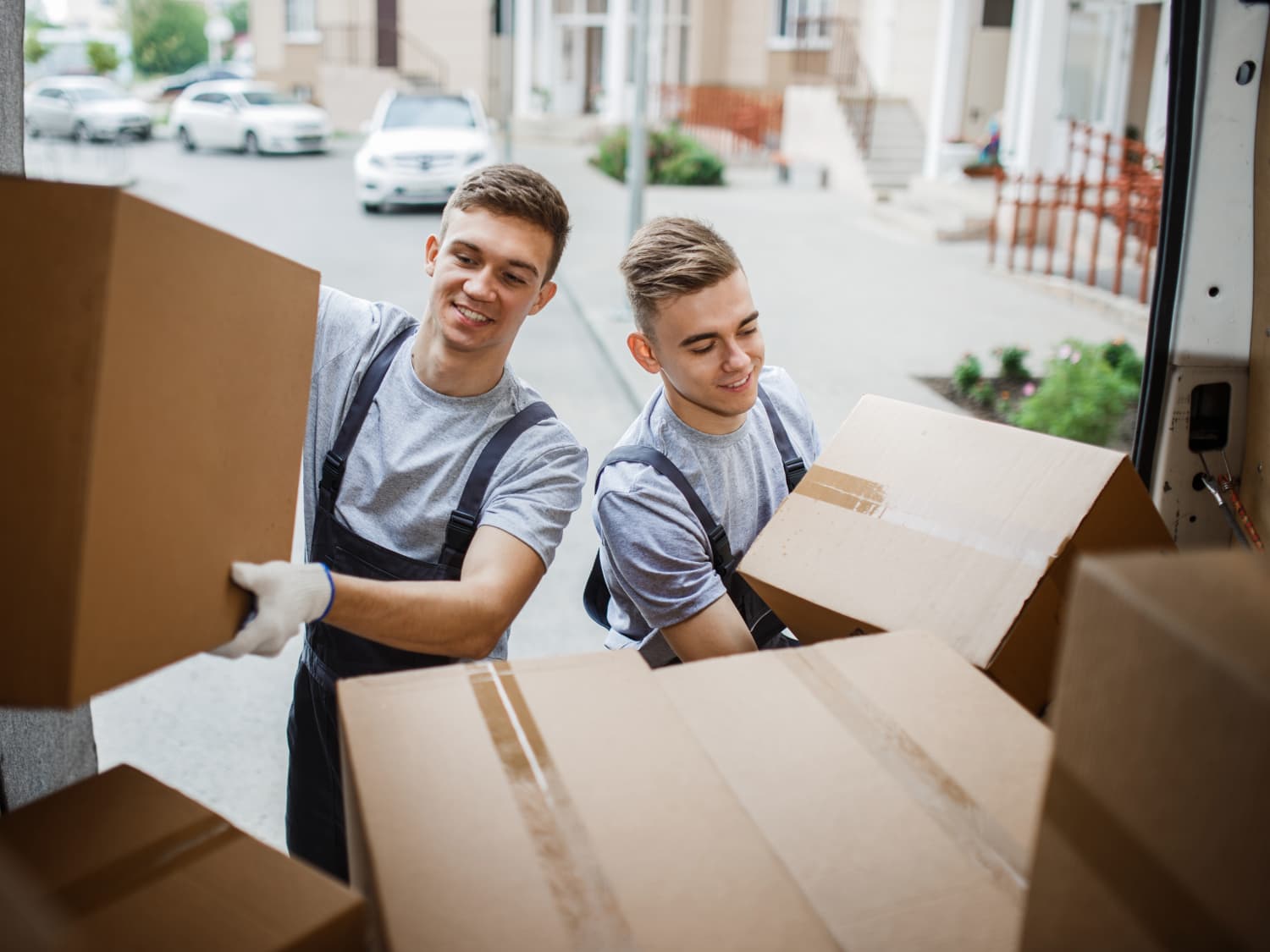 Stress-Free Moving Services for Scottsdale Homes & Offices