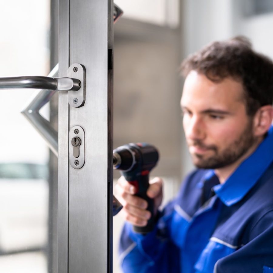 Best Online Suppliers for Commercial Door Hardware for Contractors in California