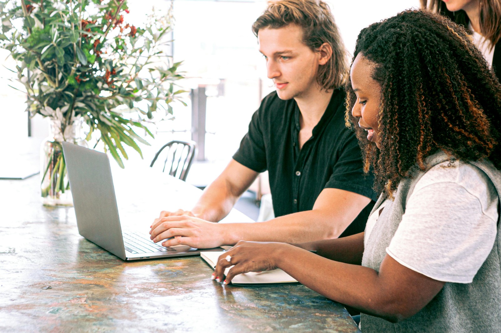 Social Media Marketing Edmonton Tips for Small Business Success