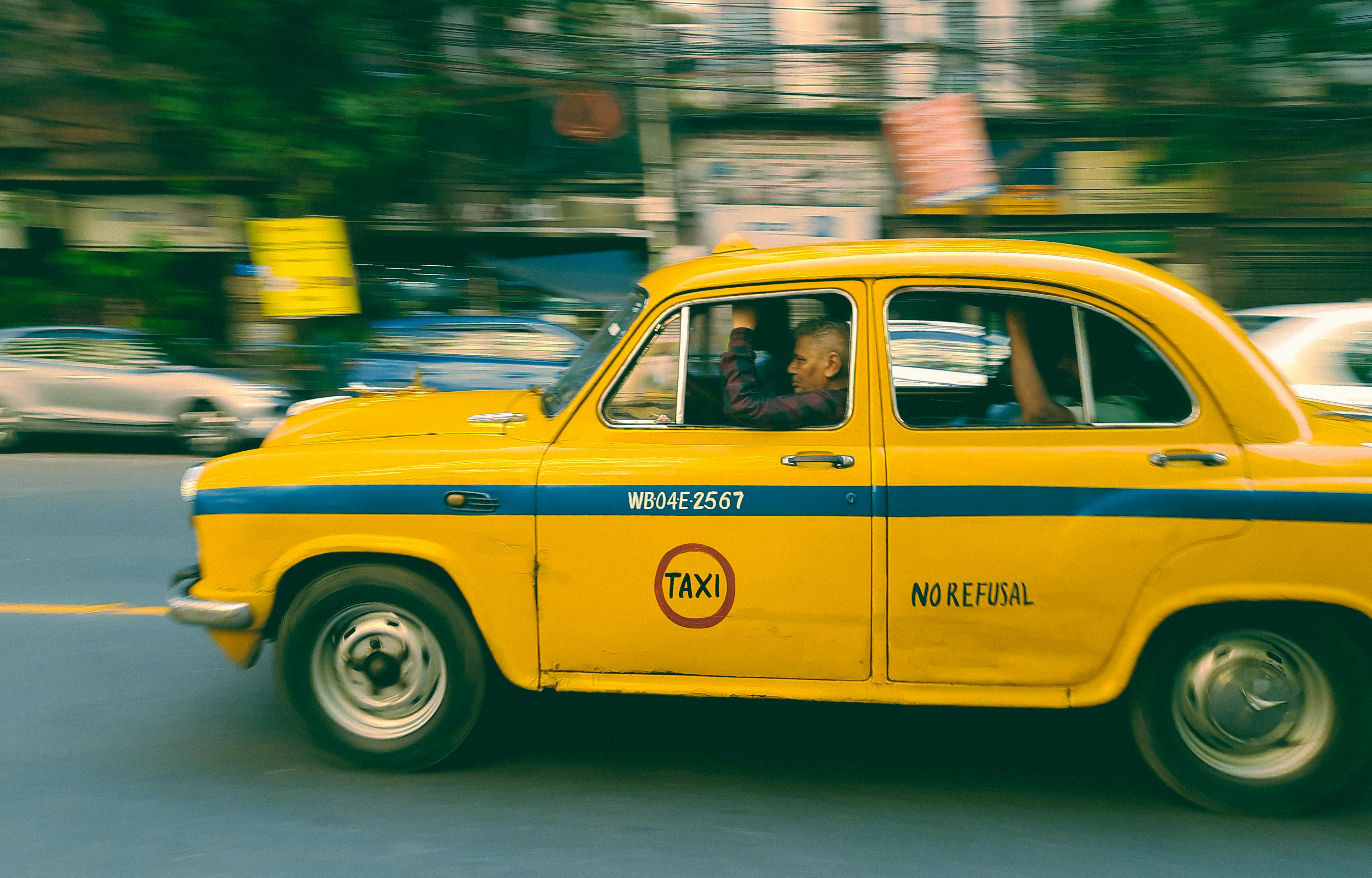 Book Sheerwater Minicabs for Airport and Local Trips