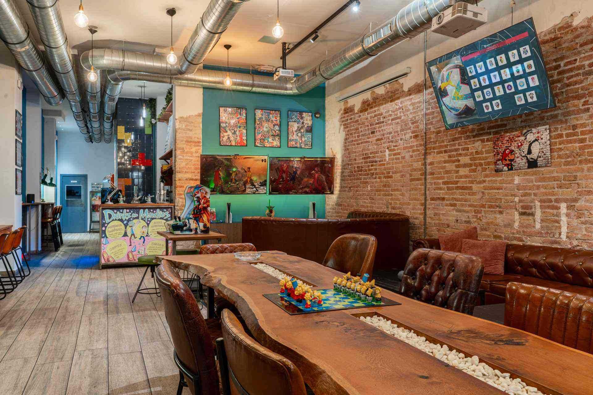 Where to Relax and Enjoy a Coffee Shop Lloret de Mar